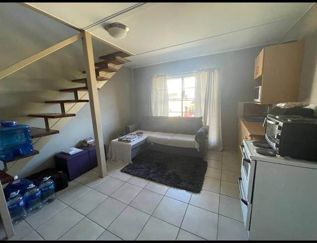 1 BEDROOM PROPERTY TO RENT IN KANNONIERS PARK